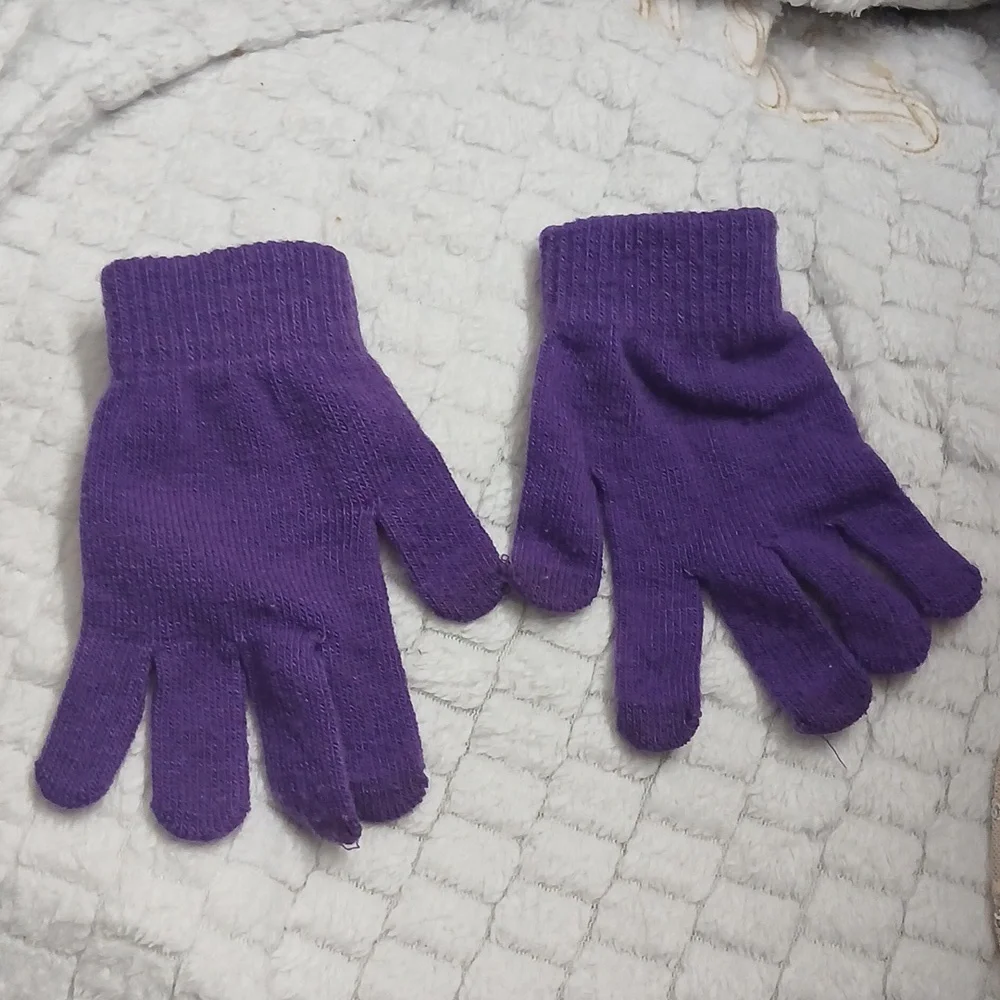 Purple Knit Gloves girls